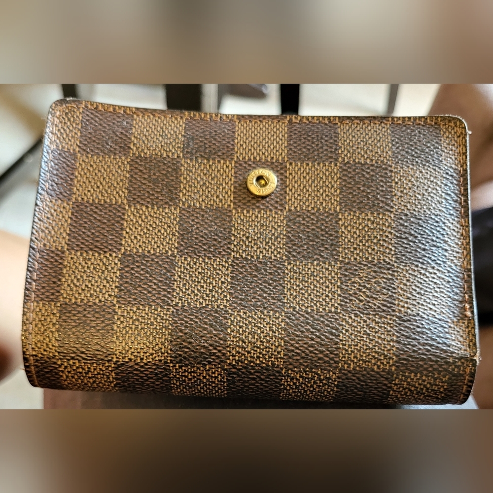 A woman wallet